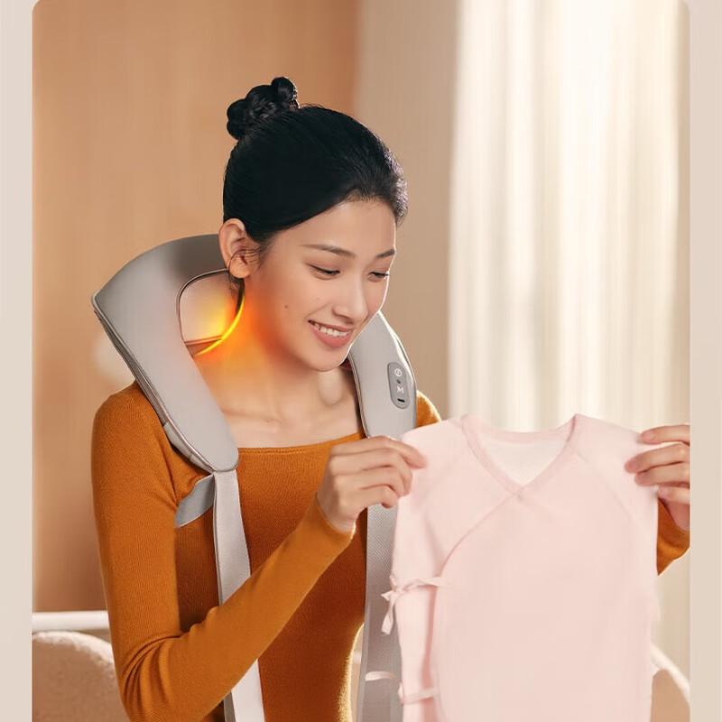 SKG H3-2 Luxury Neck and Body Massager with Heat