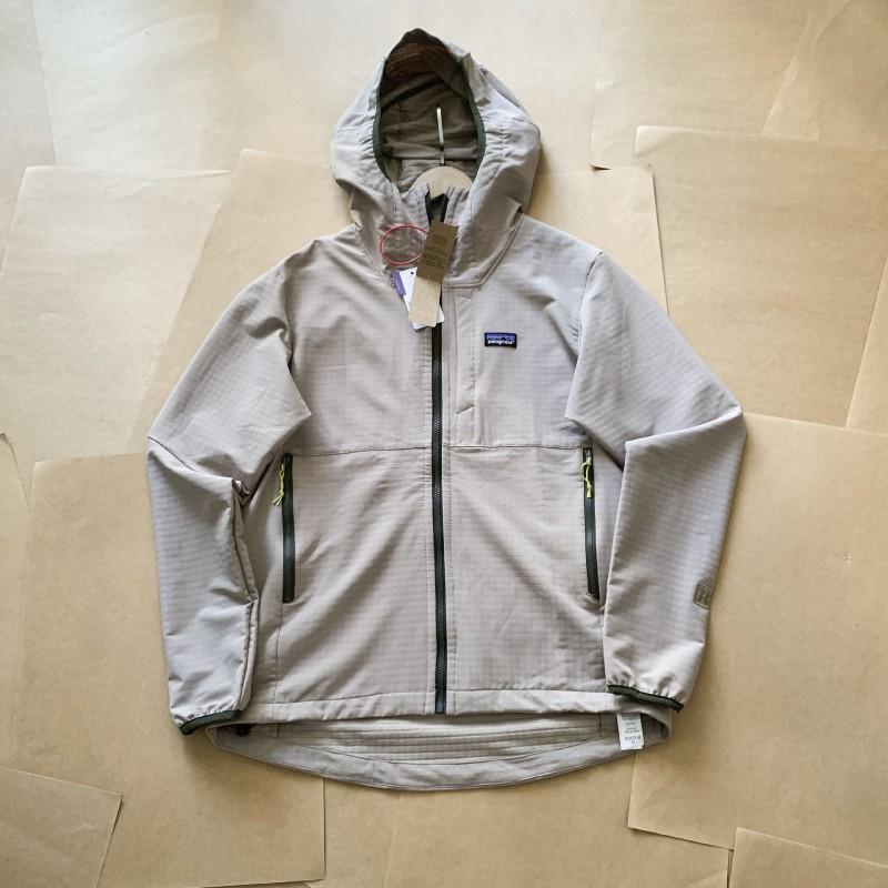 Mens Outdoor Softshell Jacket Windproof Water Resistant Hooded Casual Trendy Fall