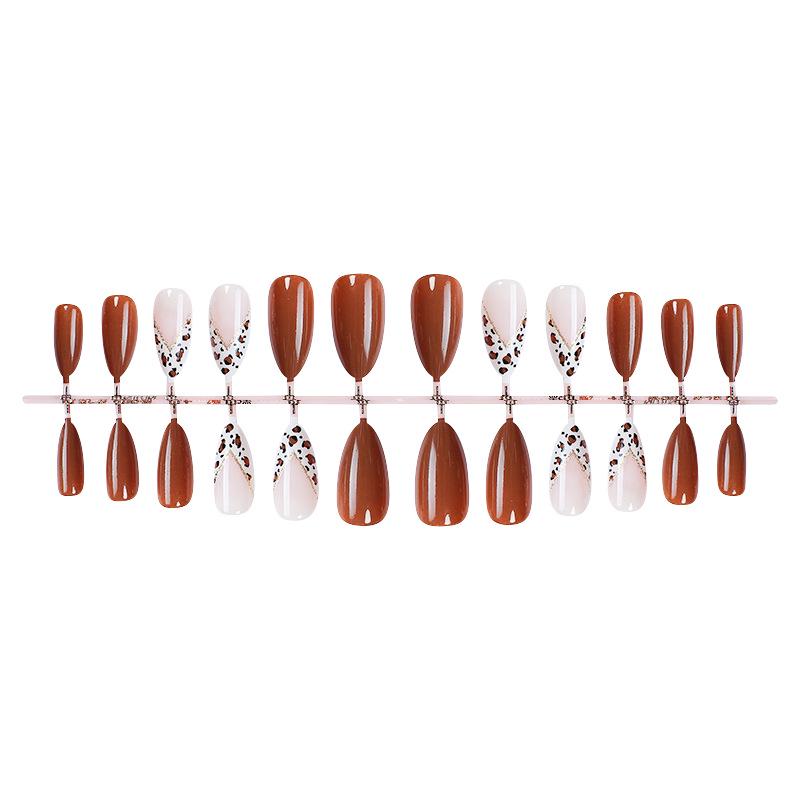 

V-Shaped Leopard Print Red-Brown Wearable French Manicure Nail Patches