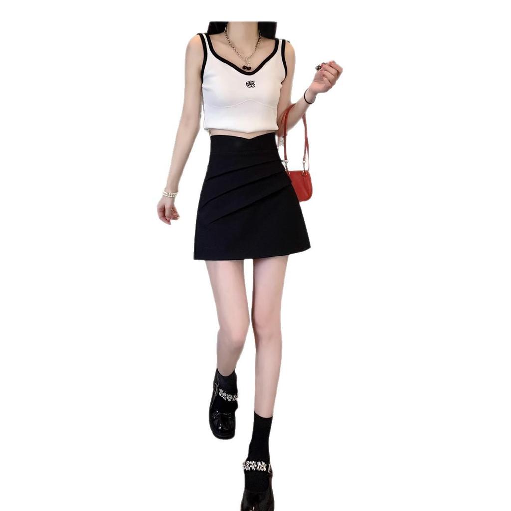 2025 New Autumn High-Waist Irregular A-Line Hip-Hugging Pleated Skirt for Women