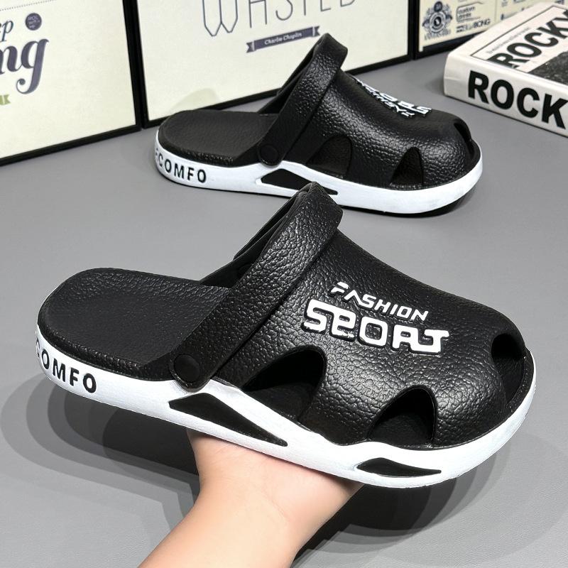 Summer Men's Fashion Hollow Sandals Breathable Trendy Garden Slippers for Men Anti-Slip Home Shower Shoes Men Beach Pool Slides
