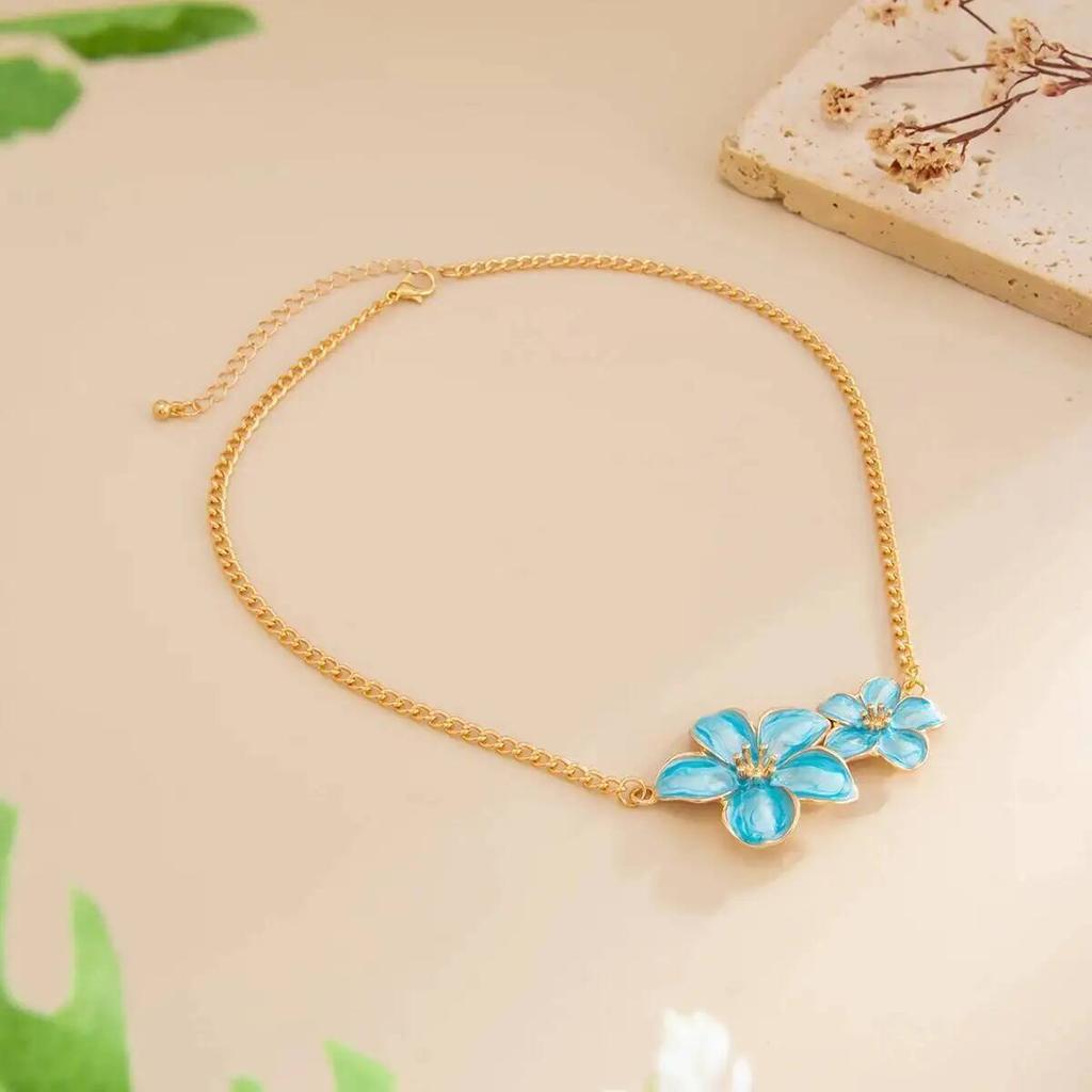 Collana Ciondolo Fiore Dolce Rosa Blu Bianco Ingemark per Donna Raffinata Petalo di Fiore a Goccia d'Olio Catena Clavicola Gioielli Estetici