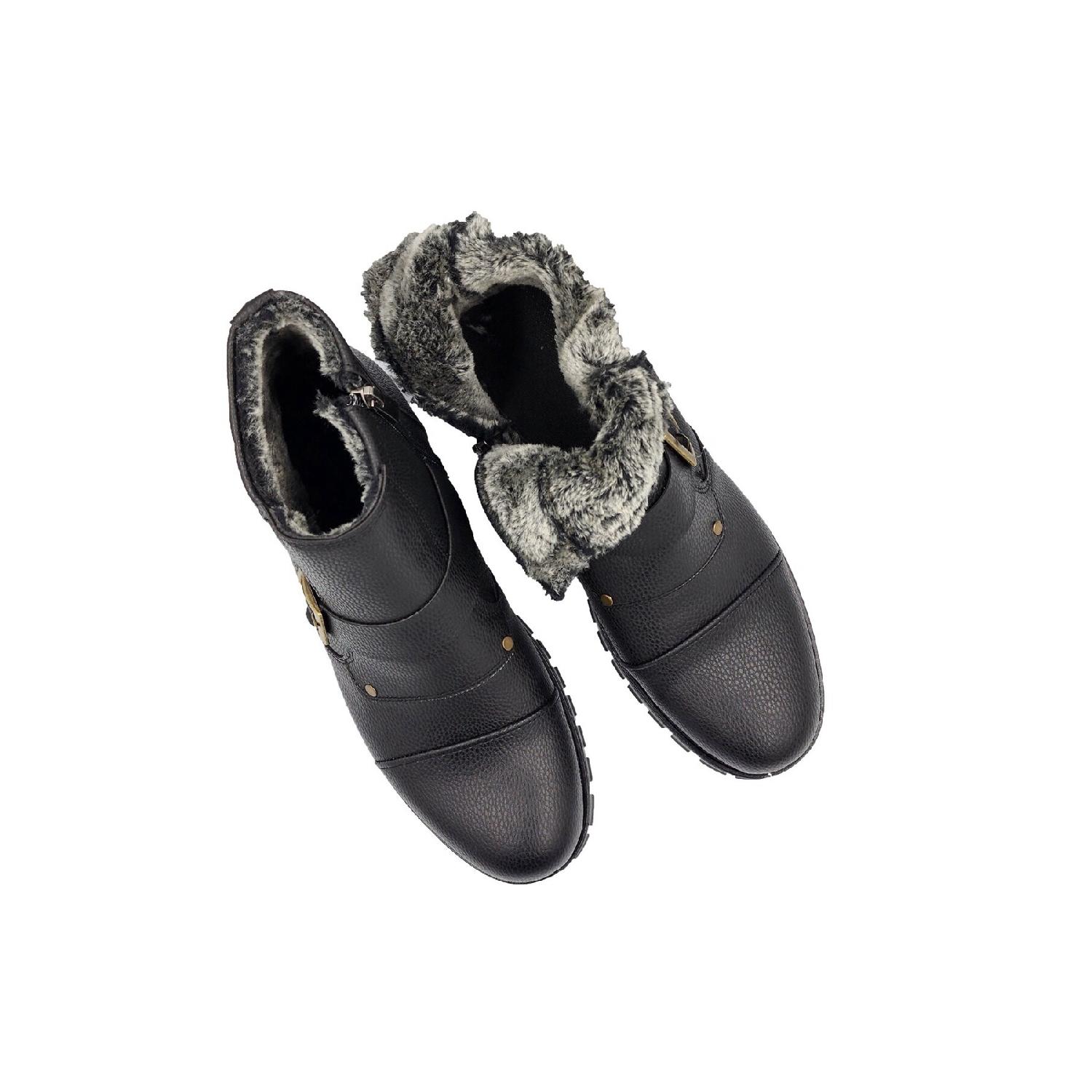 

Мужские непромокаемые ботинки из овчины нового сезона