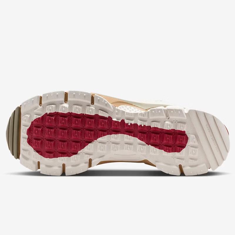 Nike Zapatillas de Hombre Vomero Roam Edición Año Nuevo Lunar