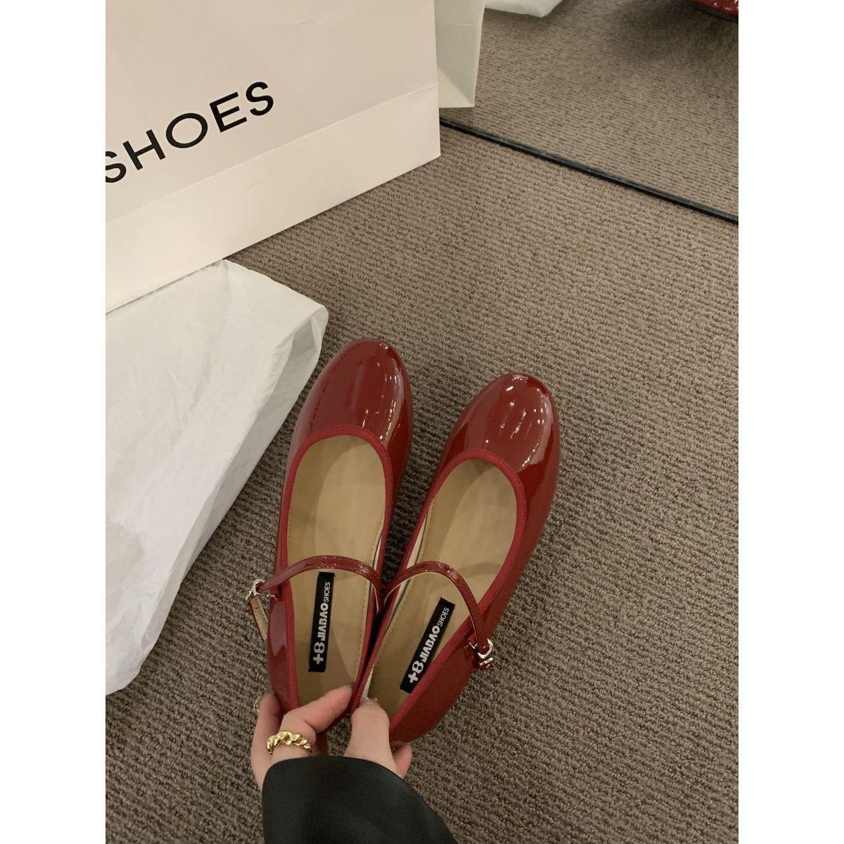 

Flat bottom round head shallow mouth ballet shoes women s shoes 2025 new spring retro small red shoes one-word buckle single shoes 39 красный