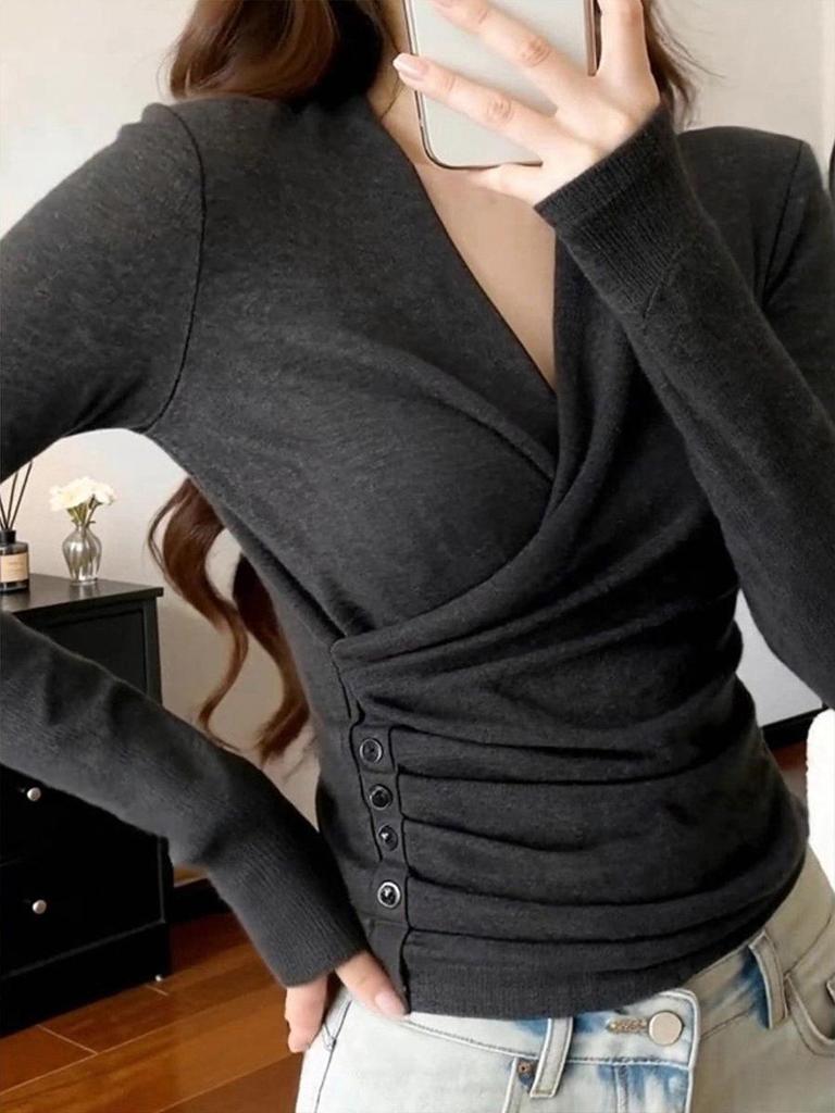 Women's Spicy Girl V-Neck Ruched Long-Sleeve Slimming Winter Top