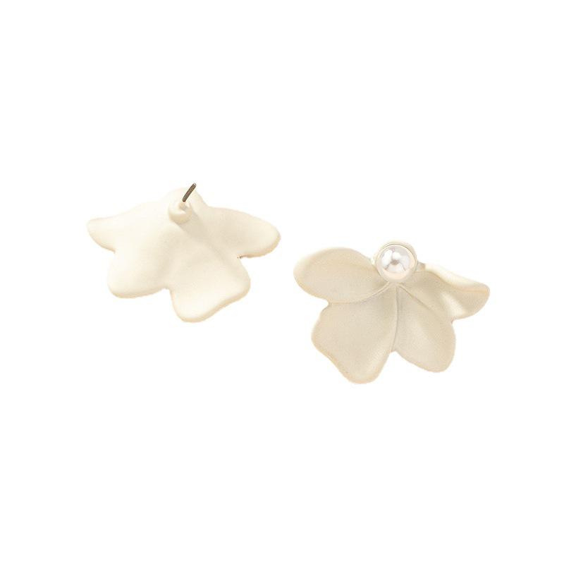 Japanese & Korean Mori Style Flower Pearl Stud Earrings for Women - Trendy, Simple Fashion, Street Style