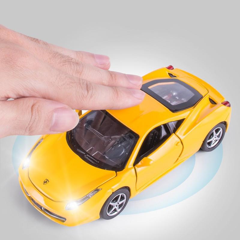 1/32 Ferrari 458 Supercar Alloy Muscle Car Model Sound and Light Pull Back Children's Toy Collectibles Birthday Gift