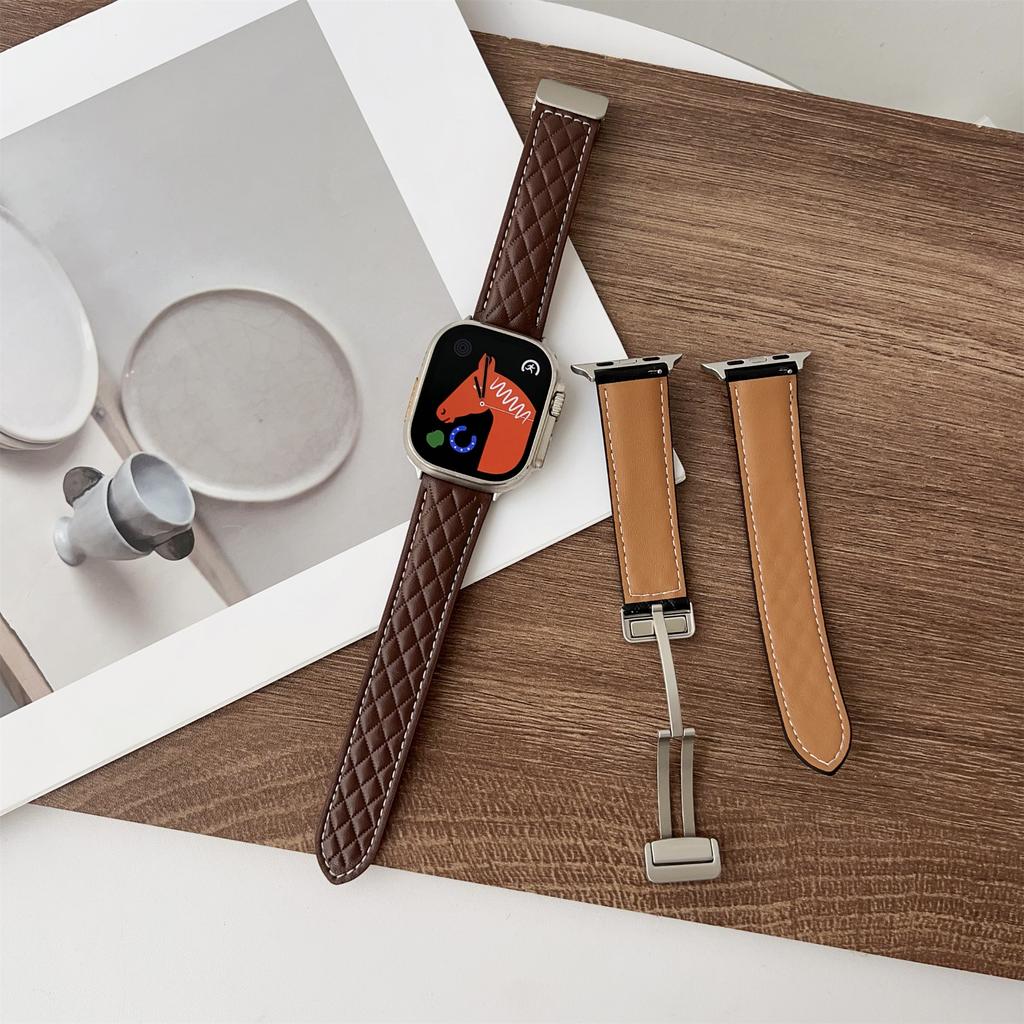 Watch Band For Apple Watch Series 10 Ultra 9 8 7 SE 6 5 4 3 2 1 46mm 49mm 45mm 44mm 42mm Magnetic Starlight Buckle Leather Strap