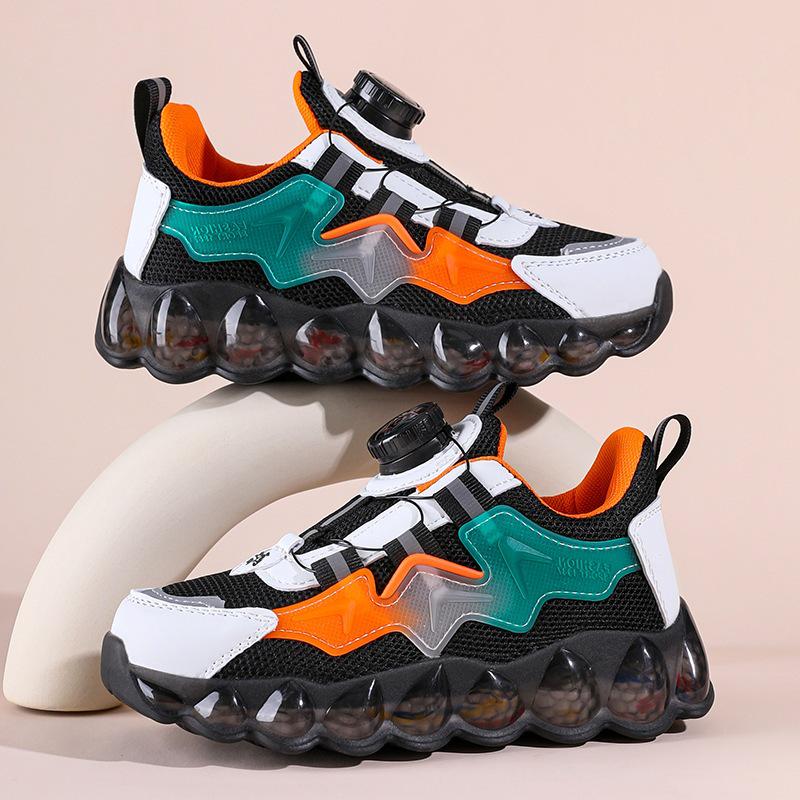 Boys' Autumn 2025 Non-Slip Breathable Sports Shoes with Rotating Buckle