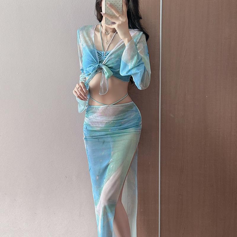 2025 Spicy Girl Thailand Beachwear: Four-Piece Bikini Set for Women