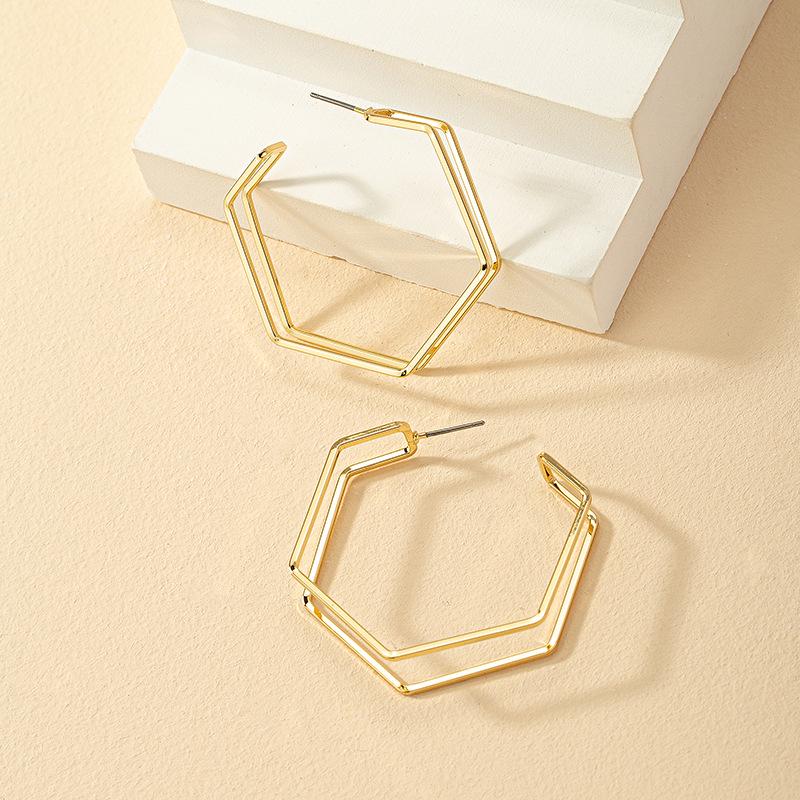 Korean Geometric Retro Earrings: Women's Cold Style Studs