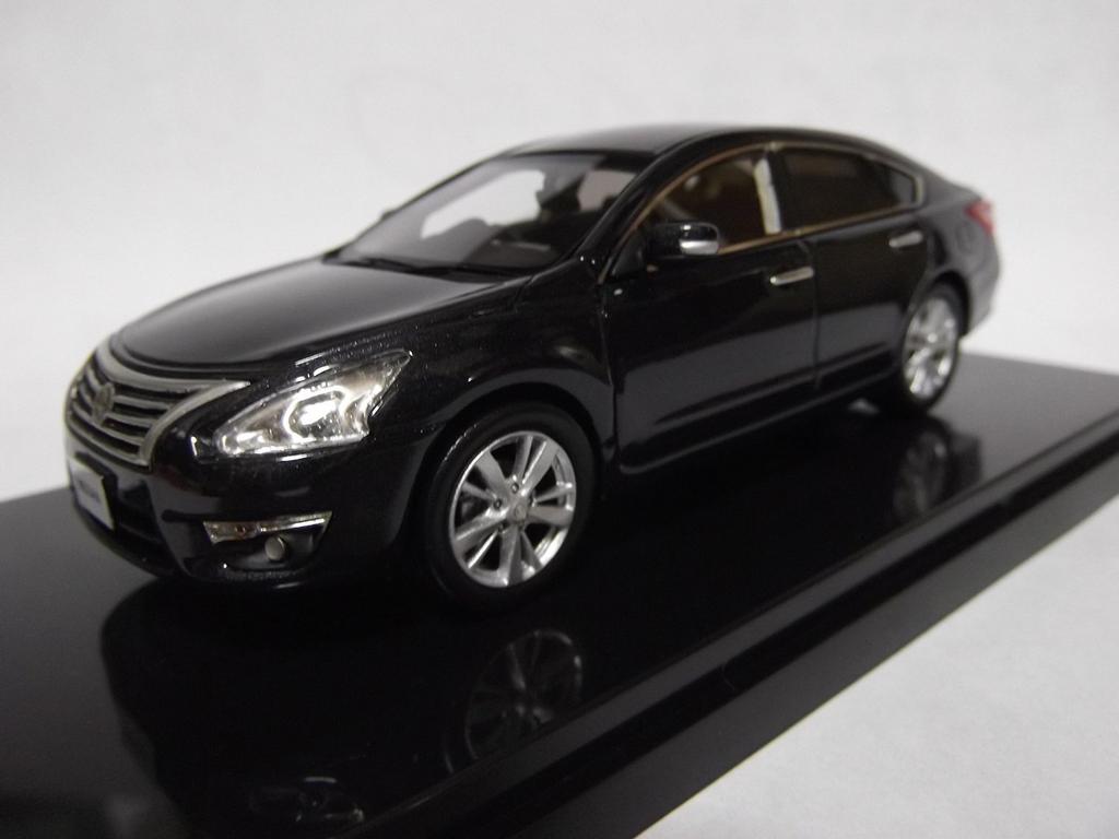 Scale TEANA 250XV Dark Metal Gray Finished Product WIT'S 1/43