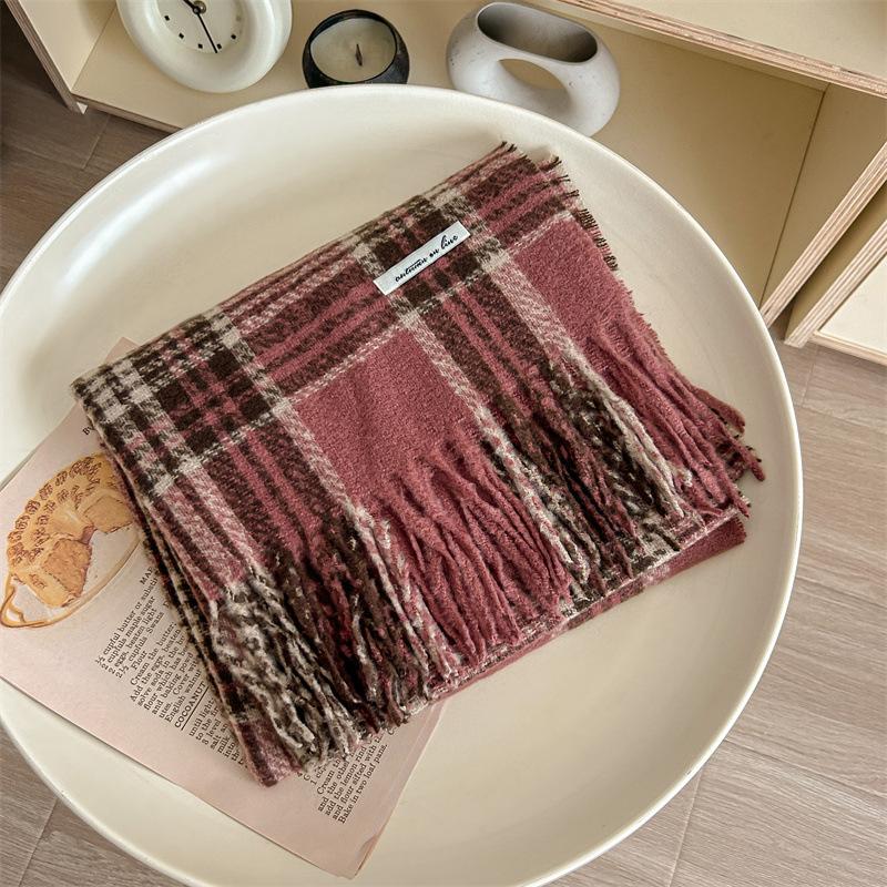 Versatile Imitation Cashmere Tassel Soft And Sticky Plaid Scarf For Women'S Winter Luxury New Fashionable Thickened Warm Shawl