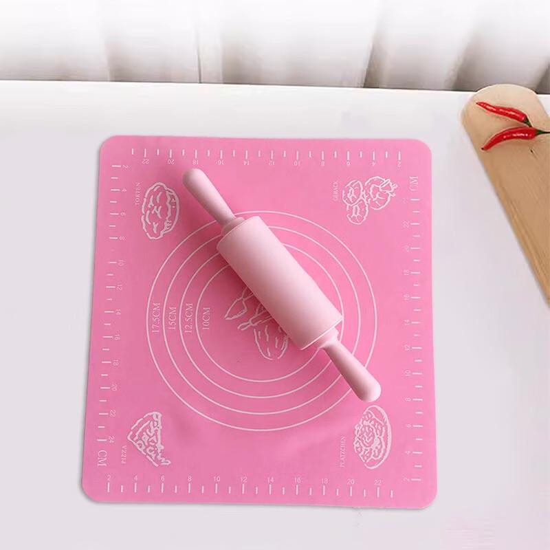 

Silicone Dumpling Rolling Pin & Mat Set