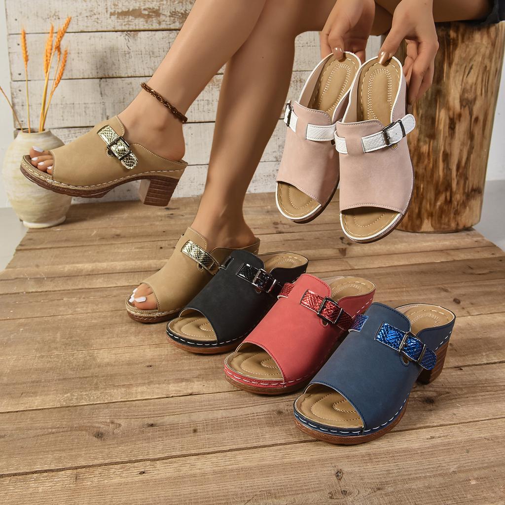 Slippers Women 2025 Summer New Plus Size Round Toe Women's Sandals Outdoor Rome Ladies Shoes Buckle Chunky Heel Slipper