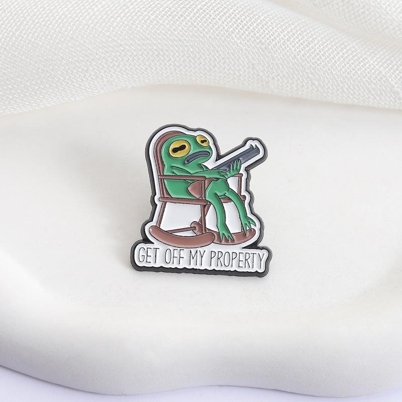 GET OFF MY PROPERTY Enamel Pins Cartoon Green Angry Frog in Chair Brooches Lapel Badges Funny Quotes Jewelry Gift for Friends
