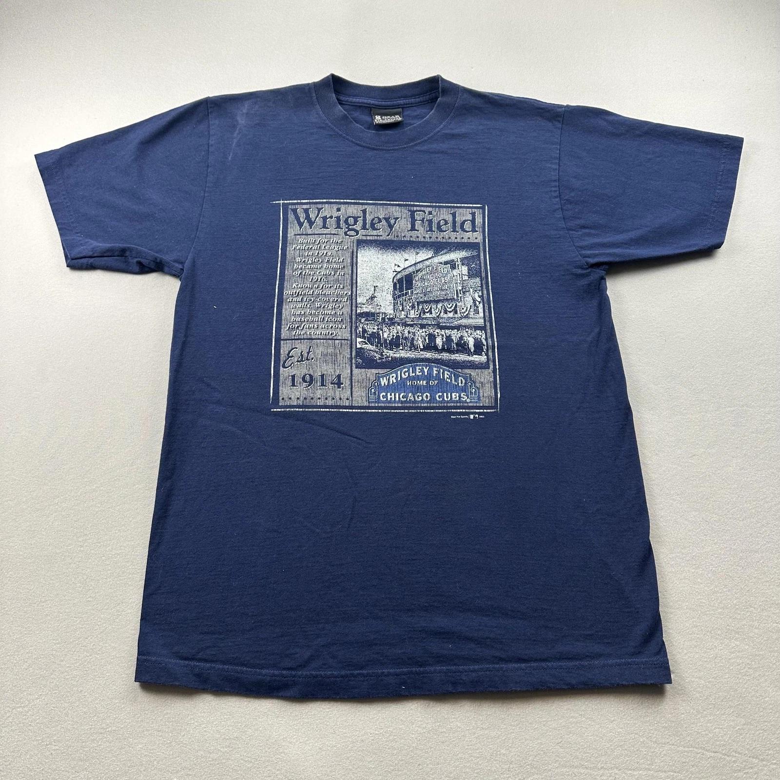 Vintage Chicago Cubs T-Shirt Mens Medium Blue Wrigley FIeld MLB Baseball 2002 2XL