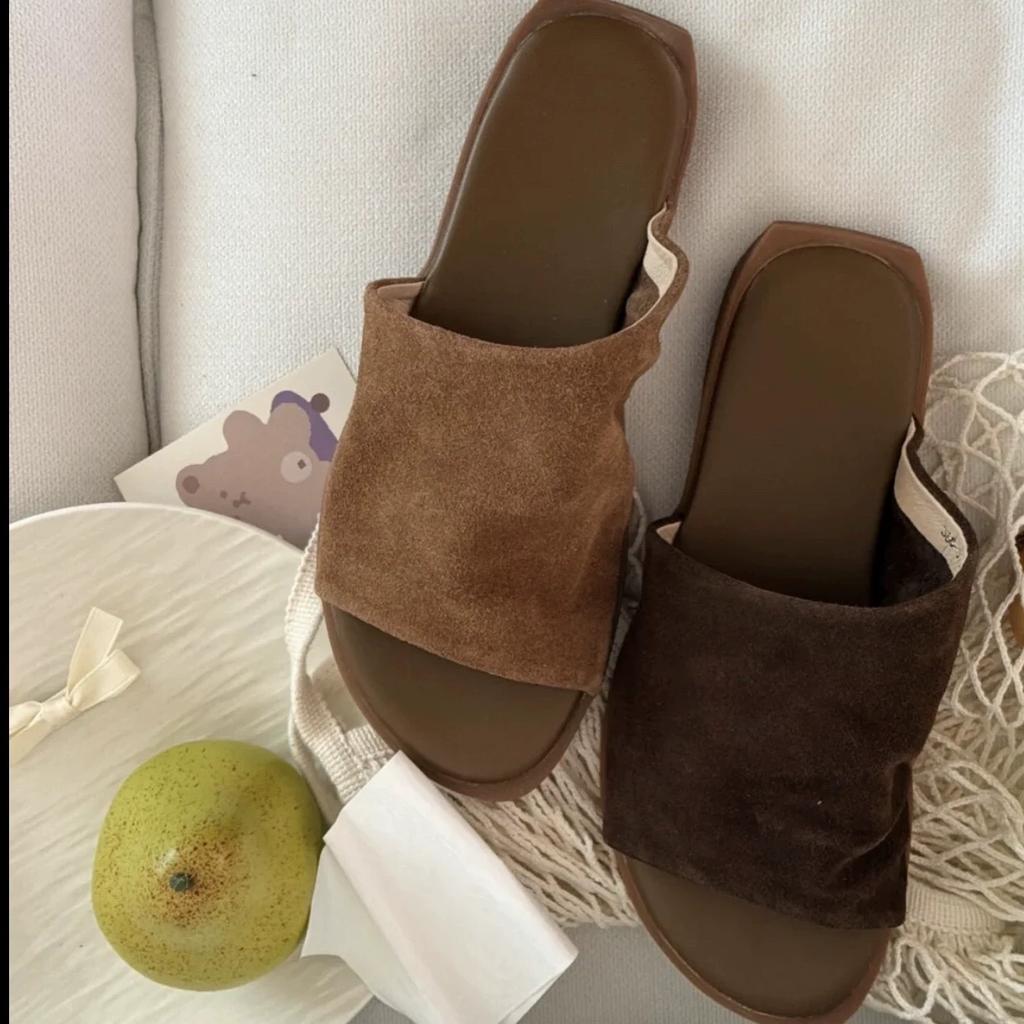 Fashion Shoes Summer Clogs Woman Female Slippers Slides Beach 2025 Flat Soft Casual Retro Leisure  Shoes Women Ladies' Slippers Pantofle