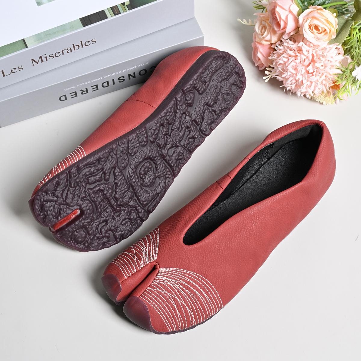 

Модные женские лоферы из микрофибры с раздвоенным носком, весна-осень, модные плиссированные дизайнерские туфли на низком каблуке в стиле таби, с мягкой подошвой, повседневная обувь 42 красный