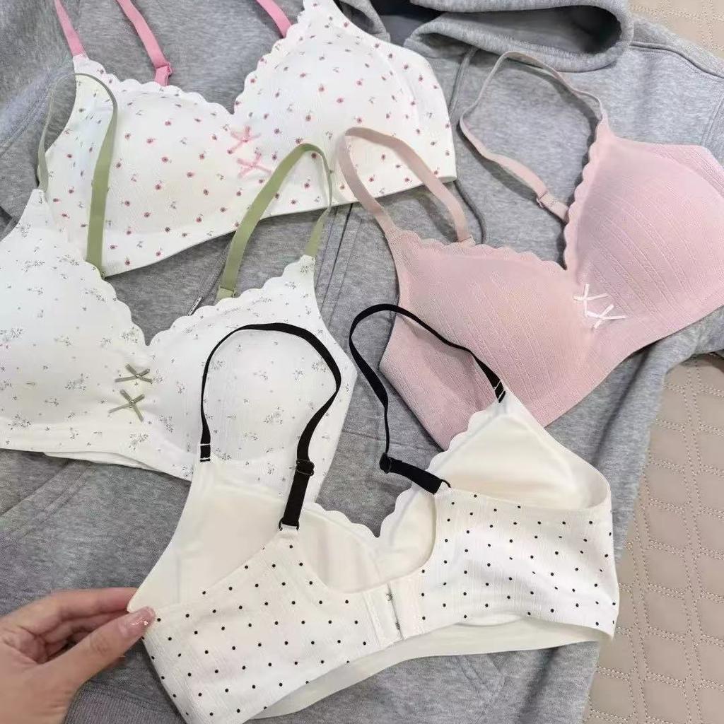 Sweet Polka Dots Without Traces Gather Small Breasts, Close Secondary Breasts, Prevent Sagging, Comfortable Thin Bra Cover, Sexy and Pure Desire