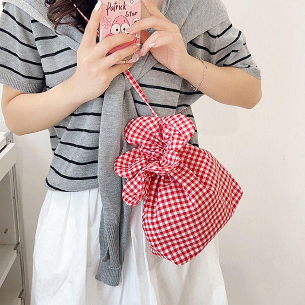 Portable Flower Drawstring Bag Cute Ins Shoulder Bag Literary Plaid Flower Crossbody Bag  Vacation