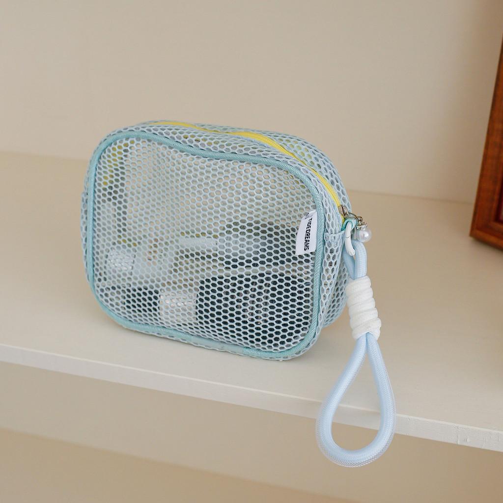 Travel Toiletry Bag With Mesh Material Portable Makeup Organizer For Vacation And Home Use