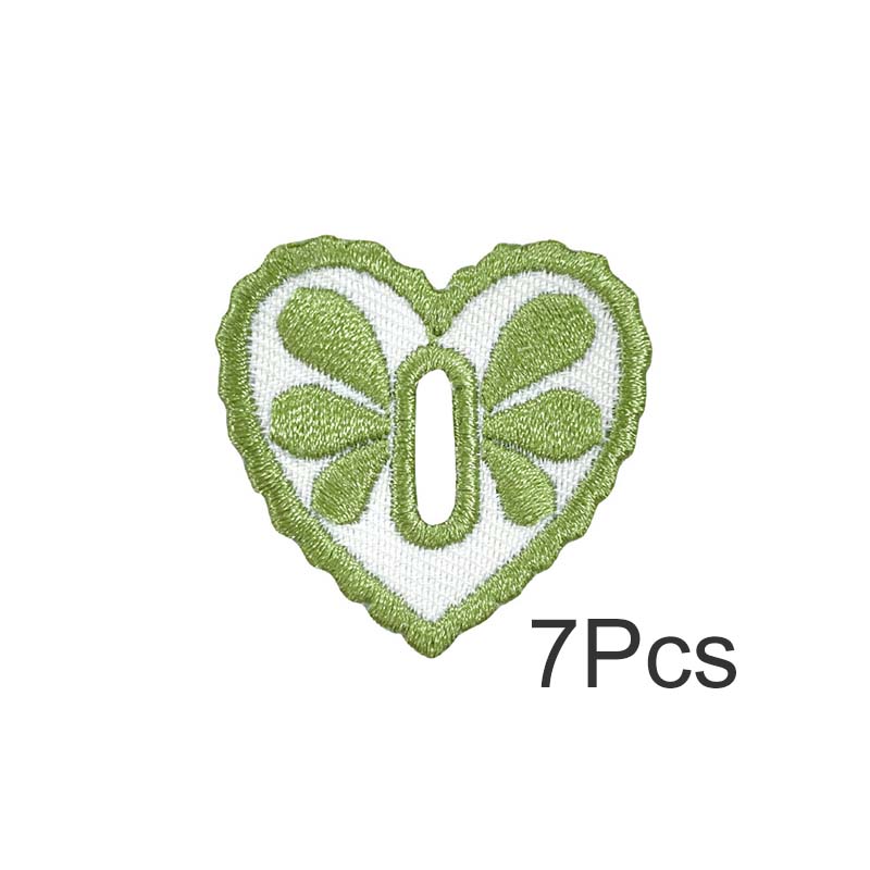 

7Pcs/Set Embroidered Button DIY Love Heart Clothes Hook Button Decoration Fashion Button Accessory Patch Polyester 7PCS
