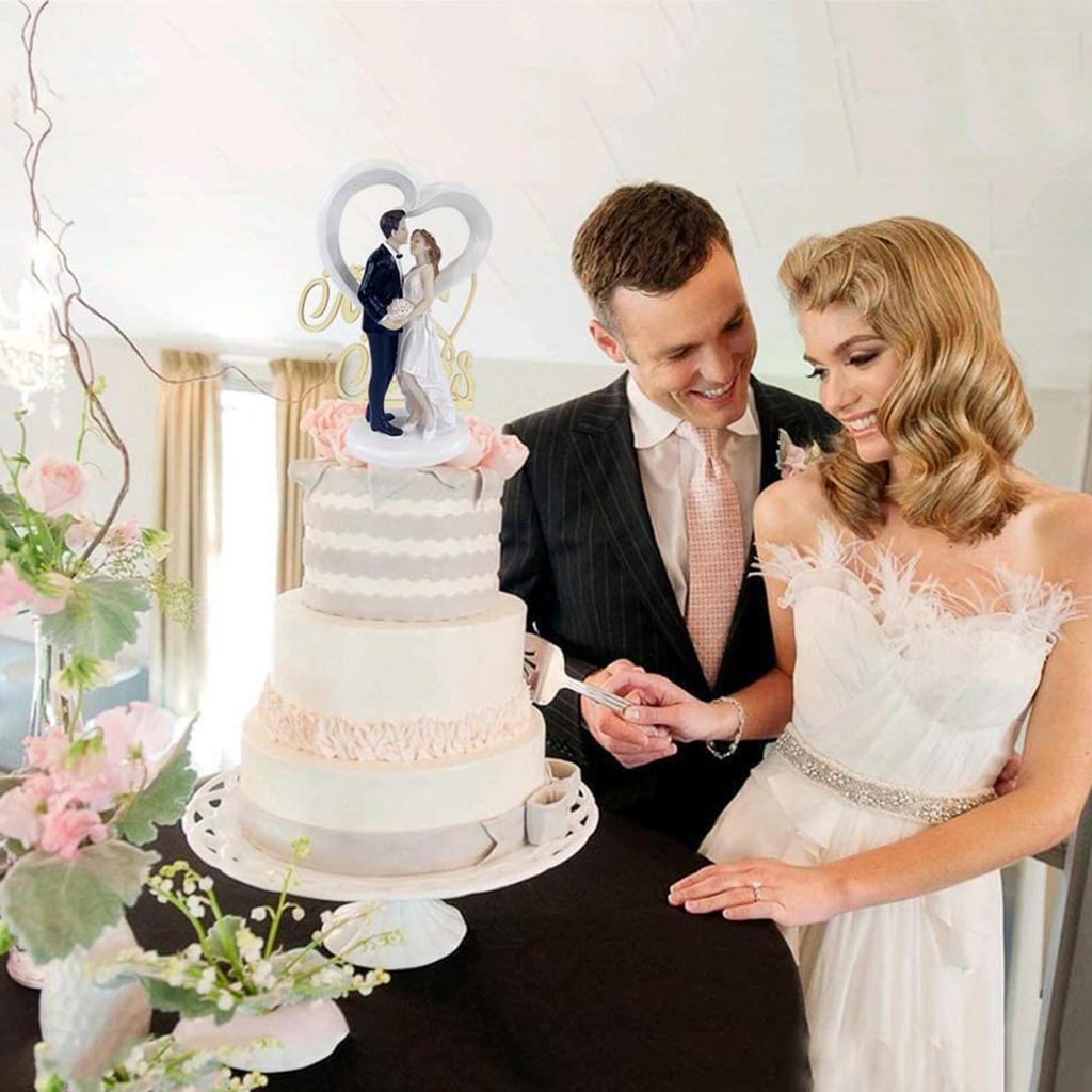 Wedding Cake Topper Statue Resin Bride and Groom Cake Figurines Decorative Sculptures Cute Ornaments for Party Favors