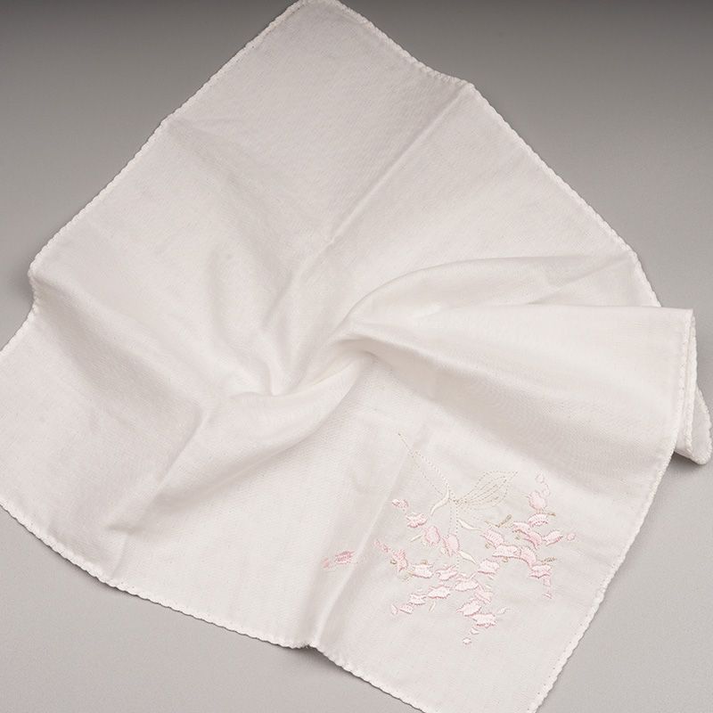 

[Yamamoto Kernel] Вышитый платок с вышивкой линглань, портативный платок в национальном стиле для вытирания пота, влаговпитывающий, быстросохнущий Lily of the valley White