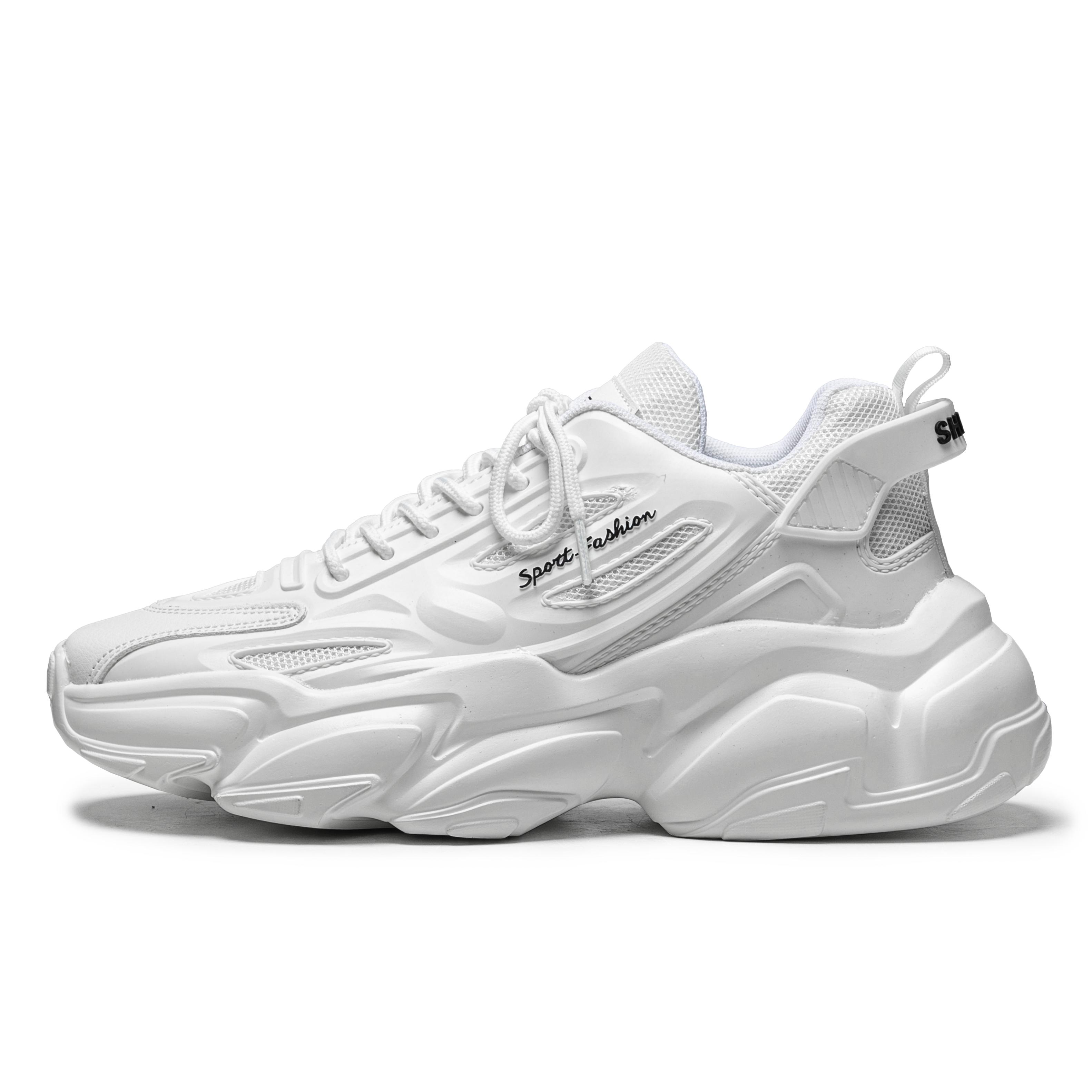 

Men s low top Korean fashion sports shoes four season outdoor soft sole comfort casual running shoes student breathable sneakers 39