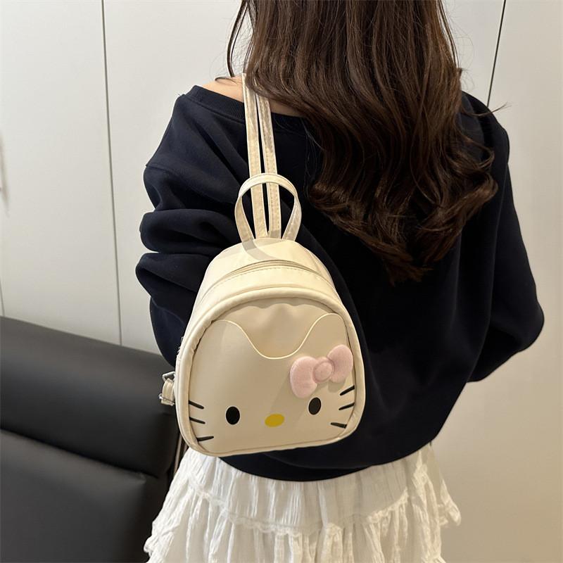 Hello Kitty Mini Backpack For Girls With Pu Material And Durable Zipper Closure