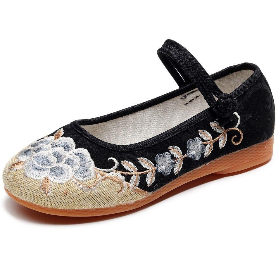 Women's Soft Soled Old Beijing Cloth Shoes Spring New Ethnic Style Embroidered Shoes Flat Dance Shoes Breathable Casual Shoes