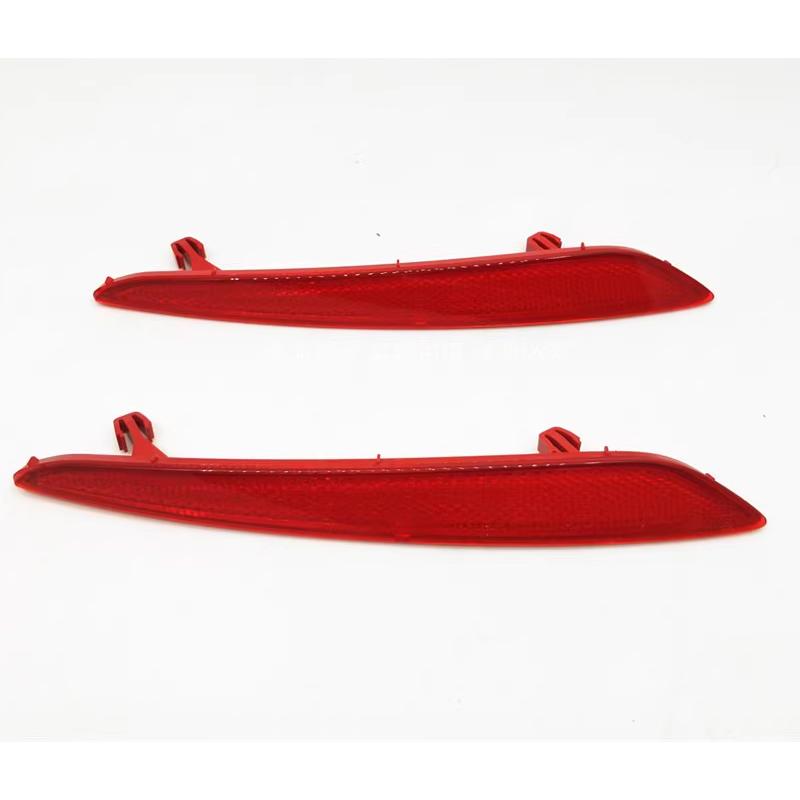 Auto Rear Bumper Reflector Warning Light Strip Cover Bar for VW Scirocco 2009 2010 2011 2012 2013 2014 1K8945105 1K8945106