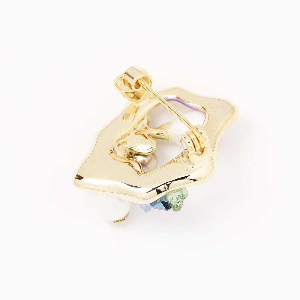 French drip retro oil painting style irregular shape brooch small versatile pearl flower collar pin men and women