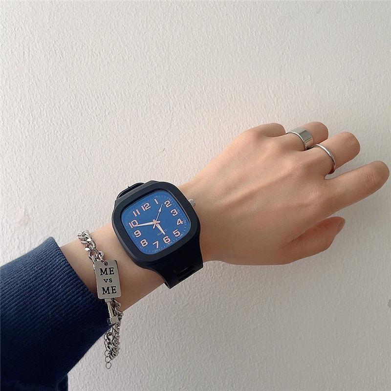 Korean Simple Square Quartz Digital Dial Casual Wrist Watches Rubber Strap Student Couple Watch Waterproof Wristwatch for Men and Women