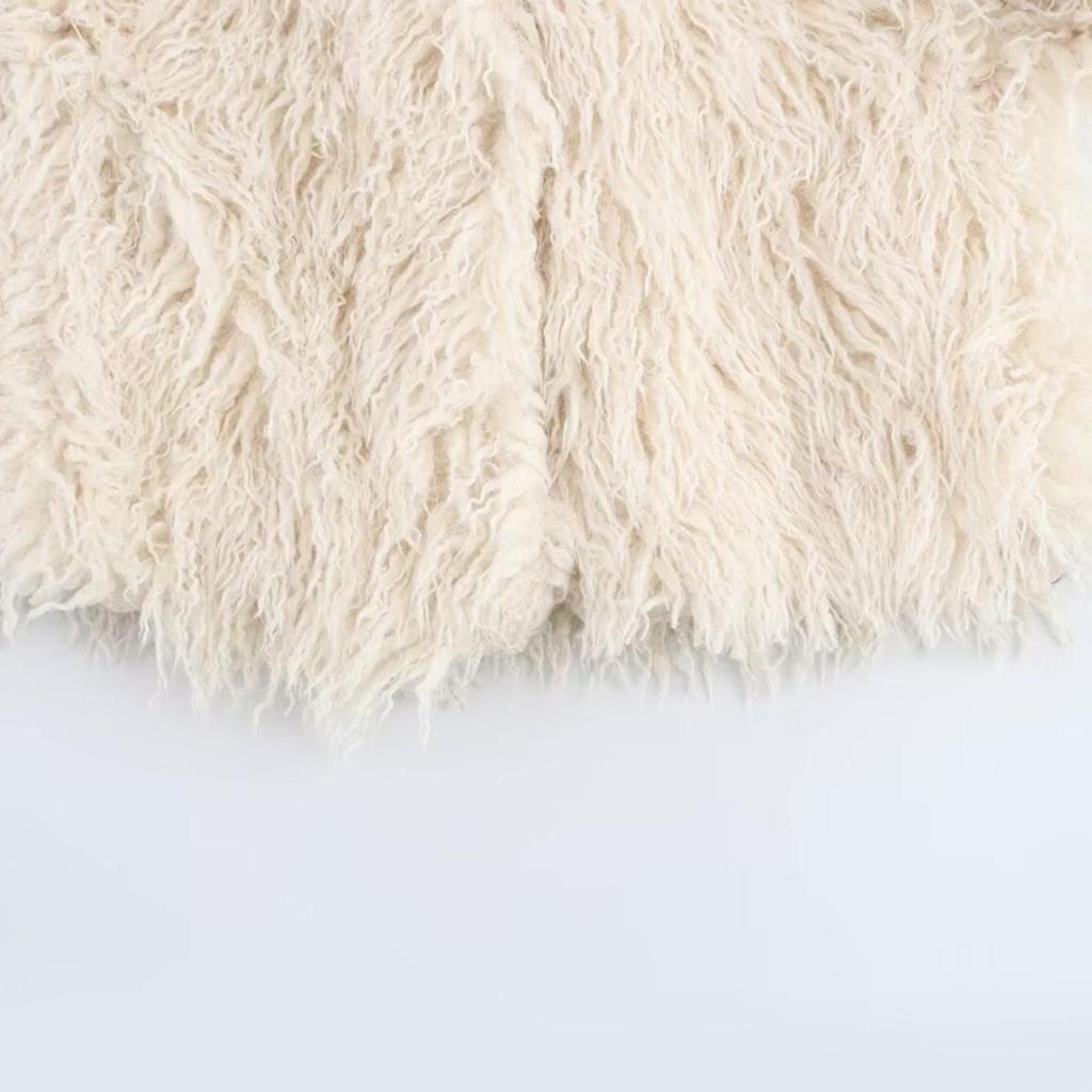 New autumn models, women's clothing, fashionable and versatile design, long fur lapel collar and long sleeves