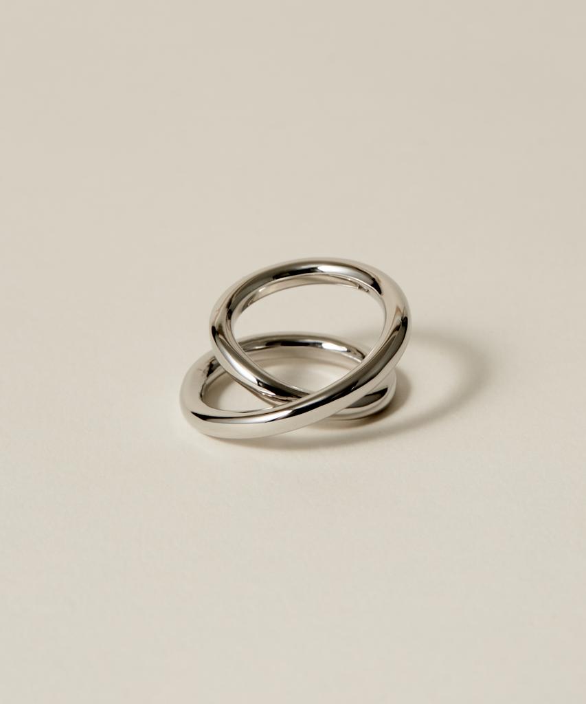 Novice Tokyo Spiral Cross Ring / Silver