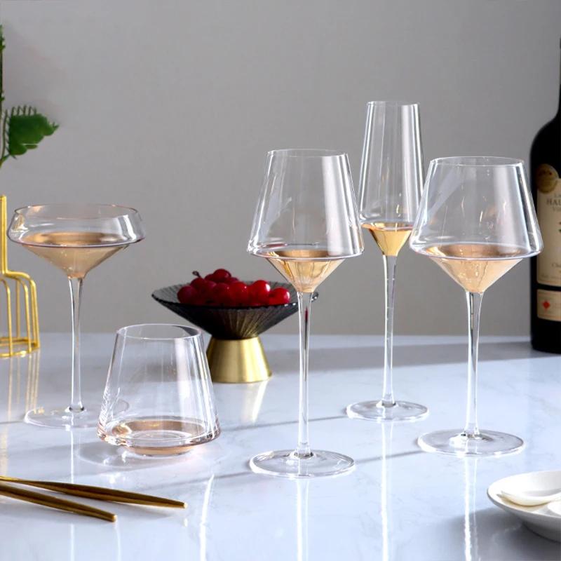 Nordic Light Luxury Golden Wine Glasses Burgundy Glass Goblets Home Whiskey Glasses Barware Showroom Wine Cabinet Decoration