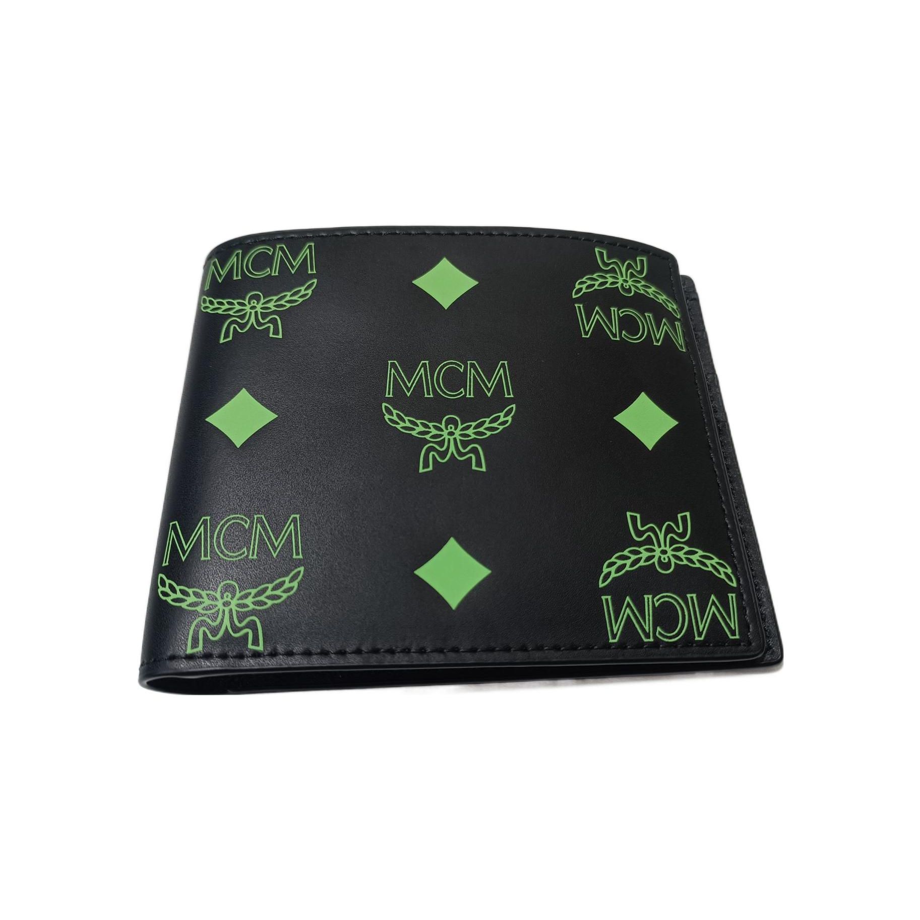 MCM Klassiek Monogram Gevouwen Lederen Portemonnee Kleine Unisex Portemonnee Zwart Groen MXSBASX03JW001 Basic Set (Bag+Dust Bag)