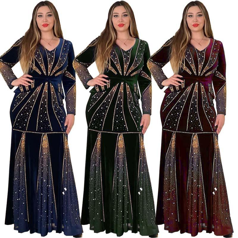 

Velvet Spliced Mid-Waist Fishtail Skirt with Rhinestone Accents XXL