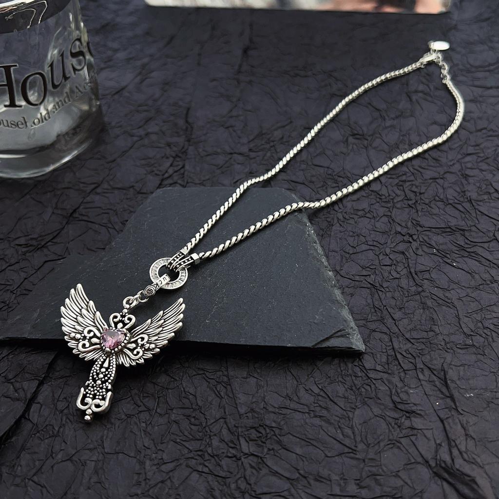 Neck Chain, Angel Cross Necklace, Delicate and Niche Women's Collarbone Chain, Light Luxury Fashion Sweater Chain Accessories