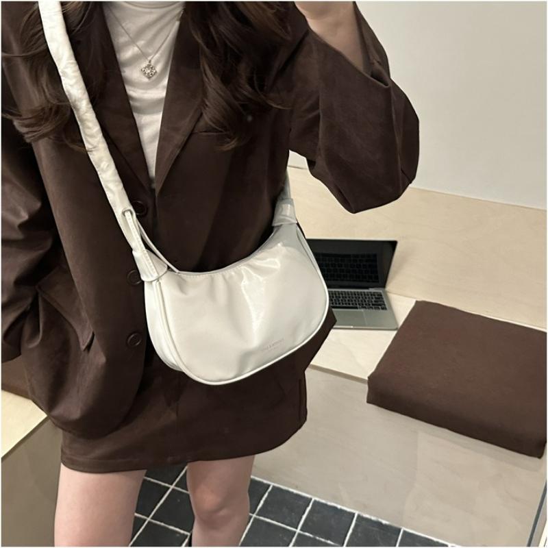 Nouveau Sac Bandoulière Coréen Simple à Cordon de Serrage Nuage Froissé Sportif Décontracté Sac à Bandoulière en Nylon Sacs Simples Texturés pour le Voyage