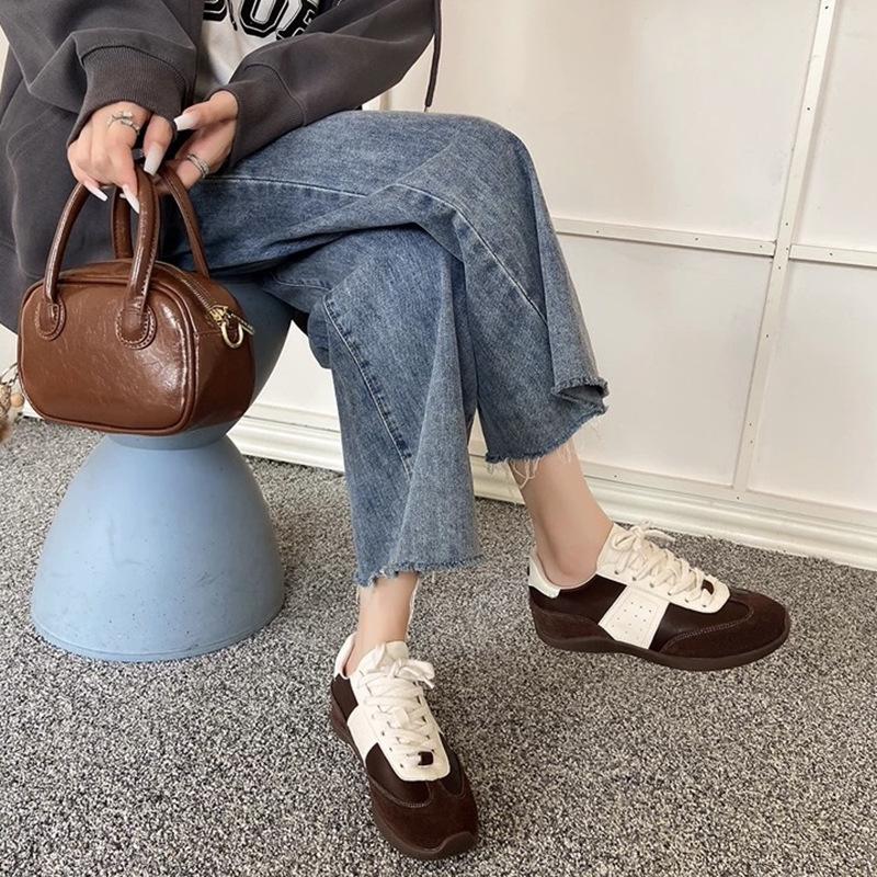 2025 New Maillard Color Matching Retro Ballet Training Shoes Soft Sole Niche Casual Lace-up Sports Women's Shoes