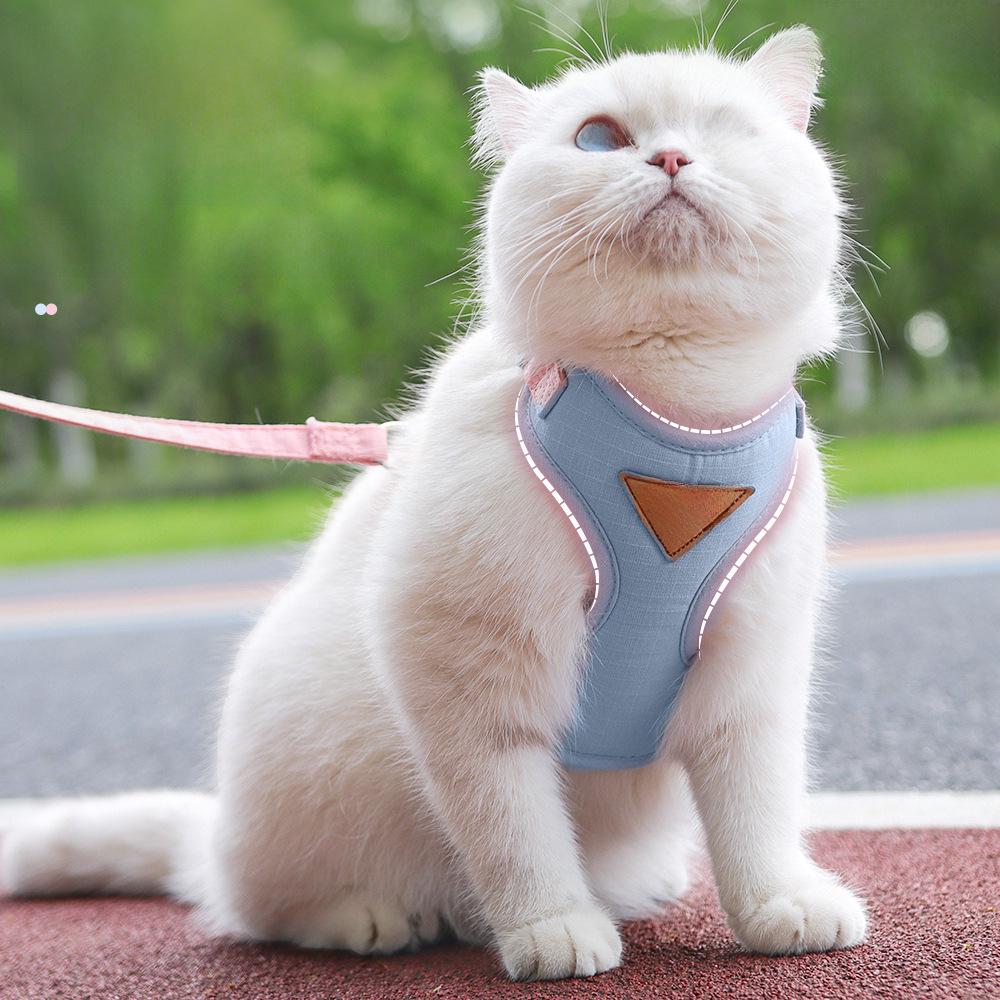 Cat Anti-Escape Traction Leash: Secure Vest-Style Harness for British Shorthair & Kittens, I-Shaped Design for Outdoor Walks