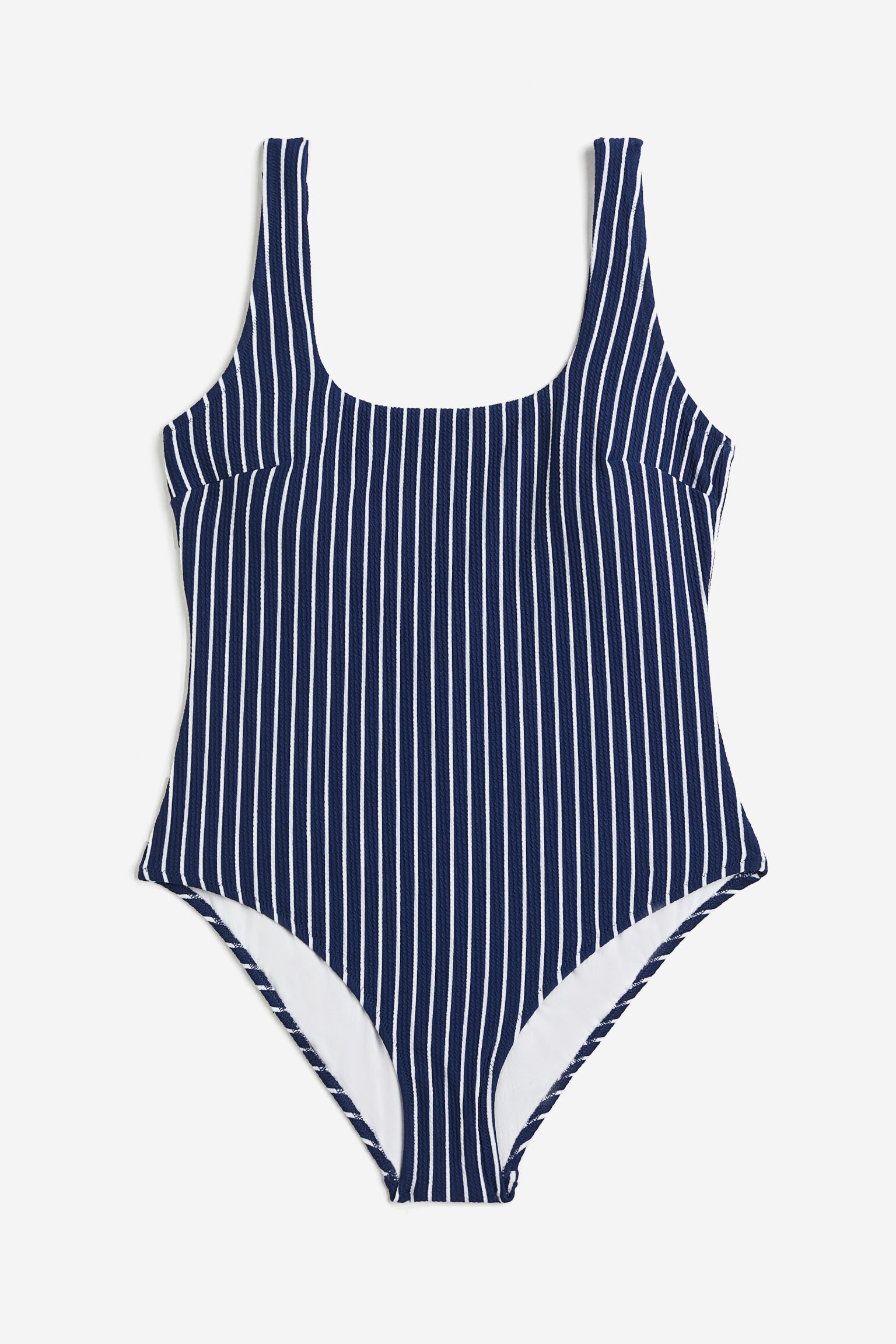 

Купальник с мягкой чашкой