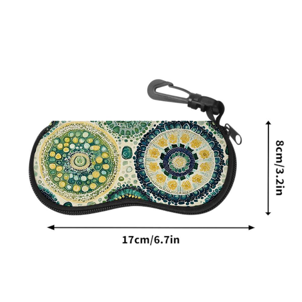 2D-Bohemian Mandala Pattern Protective Sunglasses Case, Vintage Floral Print Eyeglasses Storage Pouch, Portable Soft Eyewear Holder for Travel and Dai