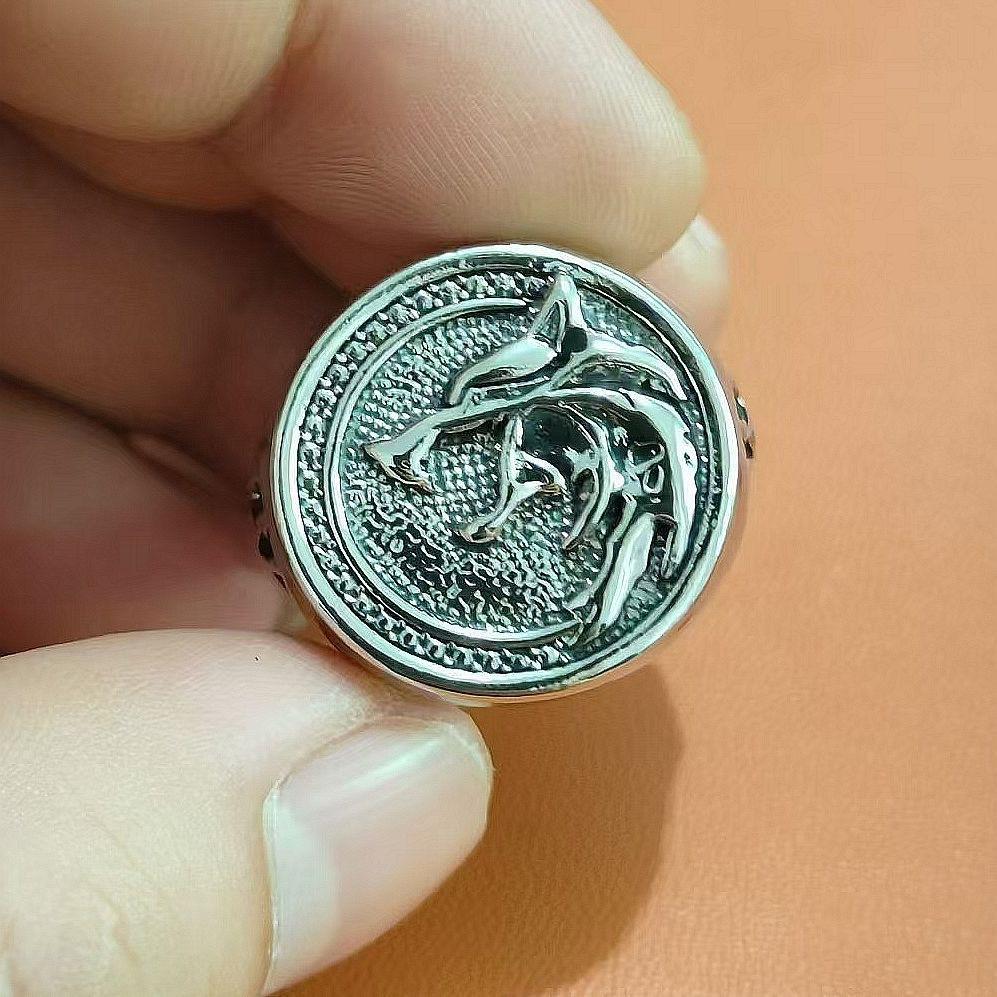 Retro Nordic Viking Wolf Head Thai Atmospheric Ring Fashion Versatile and Powerful Creative Ring