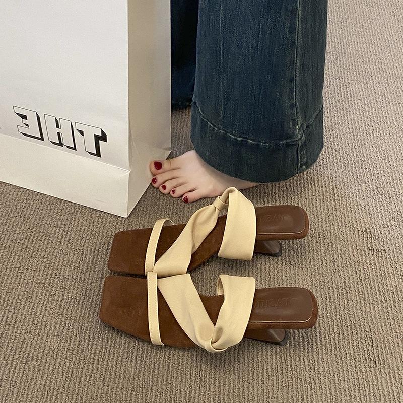 Retro slope heel cool slippers women's summer wear 2025 new fairy style with skirt square head open-toed high-heeled sandals