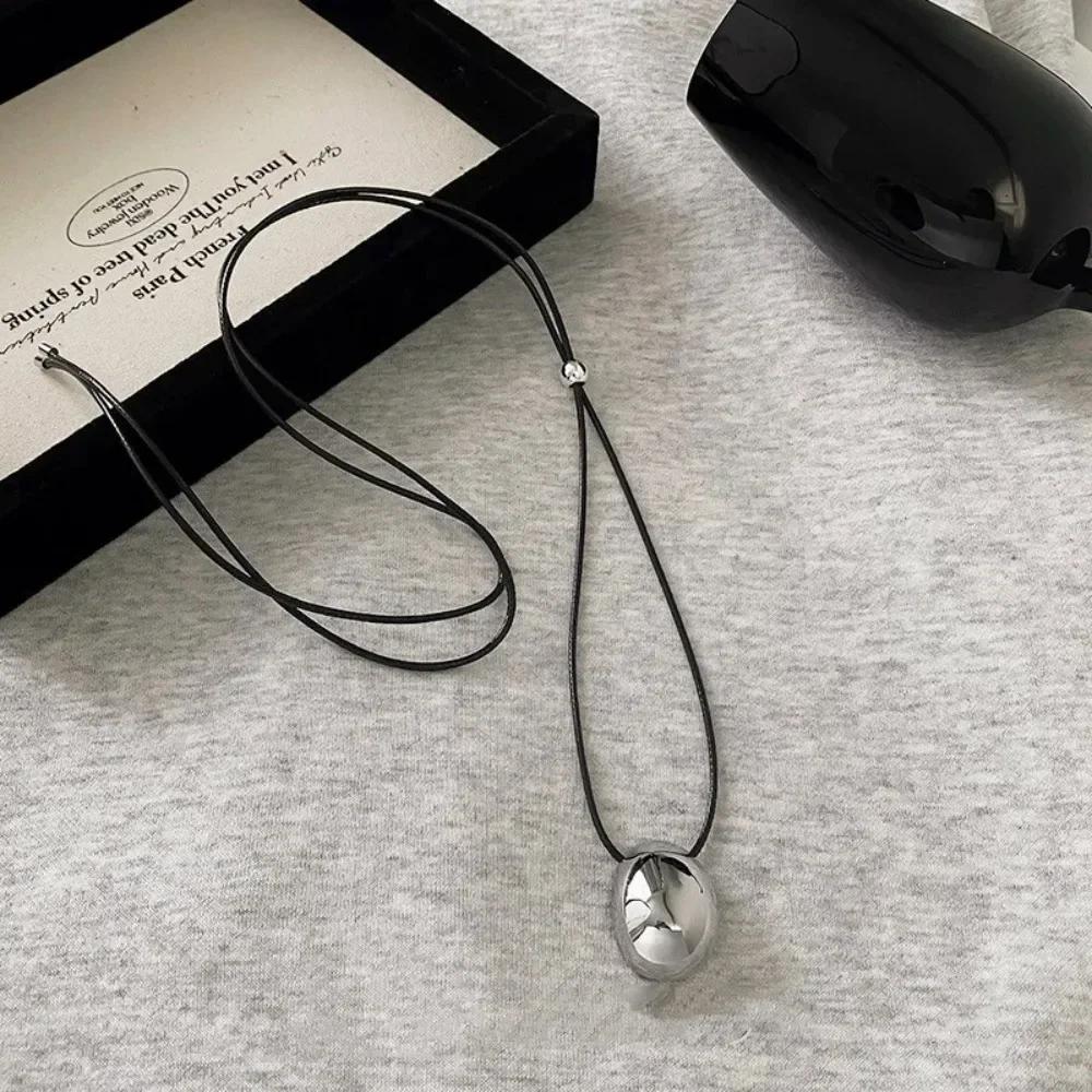 Simple Oval Choker Necklace Wax Rope Alloy Pendant Necklace Long Women's Jewelry Women